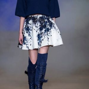 NWT Elisabetta Franchi White With Floral Print Mini Skirt Runway 2015 Sz 42